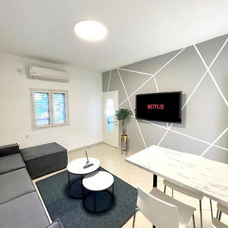 Rambam Beach Apartment 하이파 외부 사진