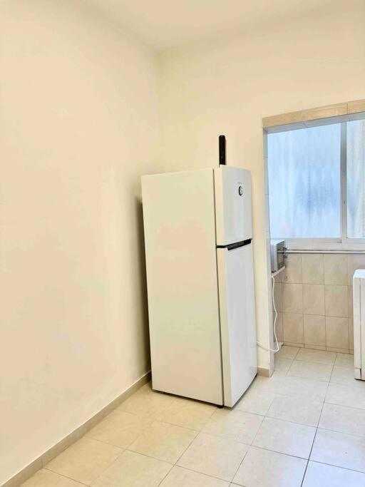 Rambam Beach Apartment 하이파 외부 사진
