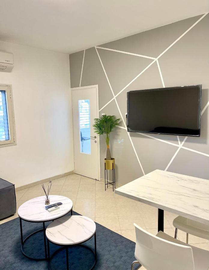 Rambam Beach Apartment 하이파 외부 사진